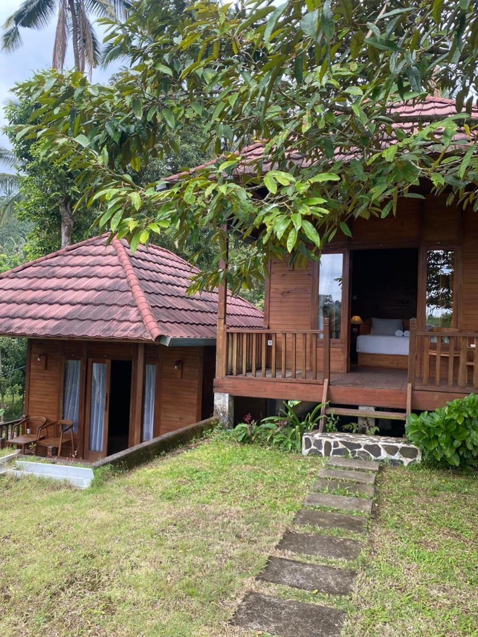 Uma D'Nyuh Homestay Singaraja Eksteriør bilde